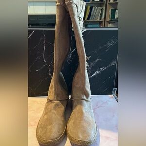 UGG Australia Mammoth Moccasin Fringe Boots